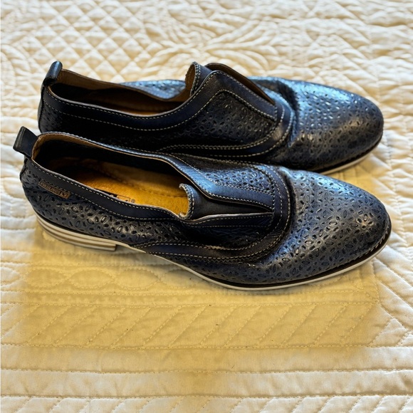 Pikolinos women’s loafer - Picture 2 of 7